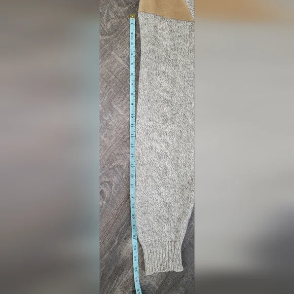 Vintg Early 80s Sweater Mens L Oatmeal Tan w/ Leather Patches Wool Blend US Made - Picture 9 of 11